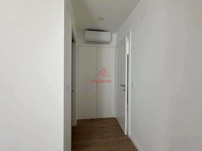 Apartamento T2 para Arrendamento em Ericeira Foto 10