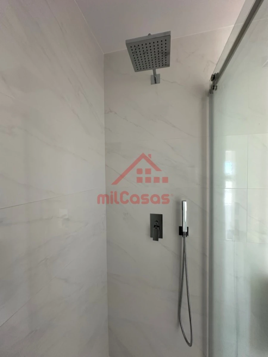 Apartamento T2 para Arrendamento em Ericeira Foto 23