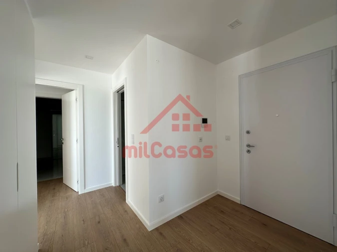 Apartamento T2 para Arrendamento em Ericeira Foto 26