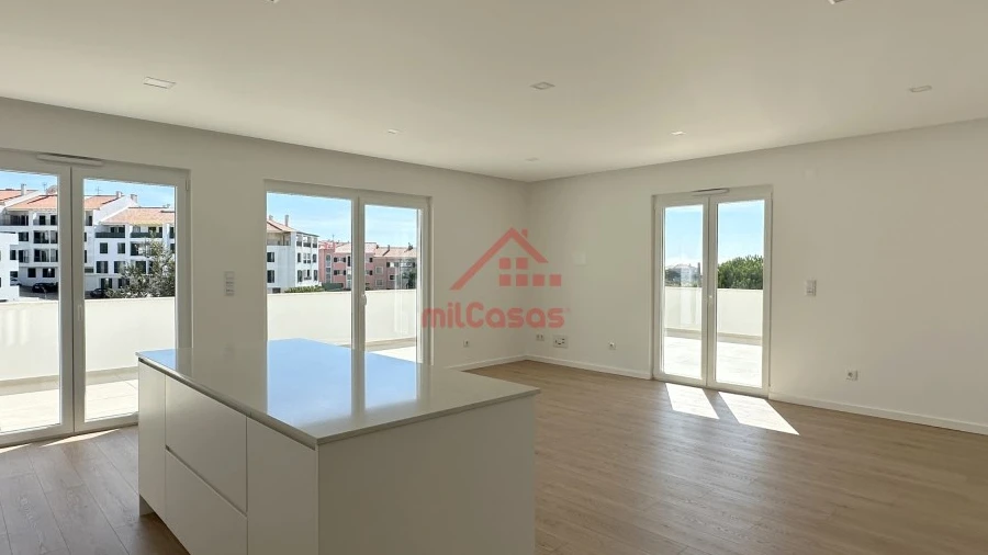 Apartamento T2 para Arrendamento em Ericeira