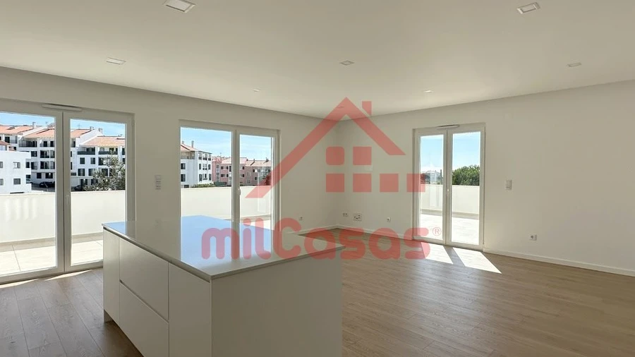 Apartamento T2 para Arrendamento em Ericeira