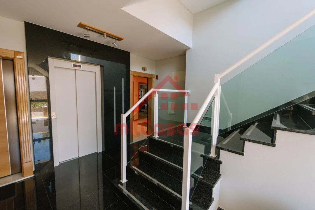 Apartamento T3 para Venda em Ericeira Foto 35