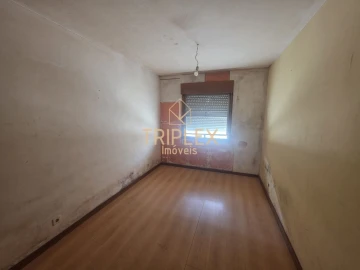 Apartamento T3 para Venda em Rio Mau e Arcos