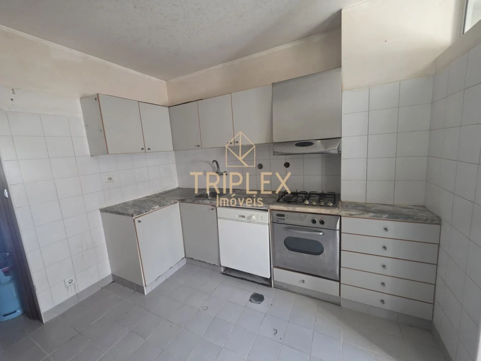 Apartamento T3 para Venda em Rio Mau e Arcos Foto 5