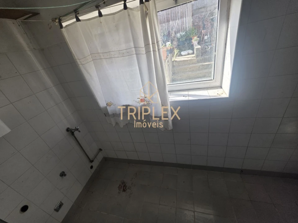 Apartamento T3 para Venda em Rio Mau e Arcos Foto 16