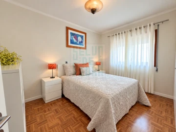 Apartamento T2 para Arrendamento em Apúlia e Fão