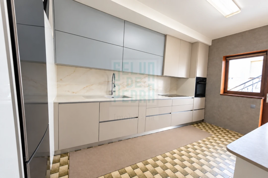 Apartamento T2 para Arrendamento em Apúlia e Fão Foto 6