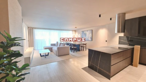 Apartamento T2 para Venda em Funchal (Santa Luzia)
