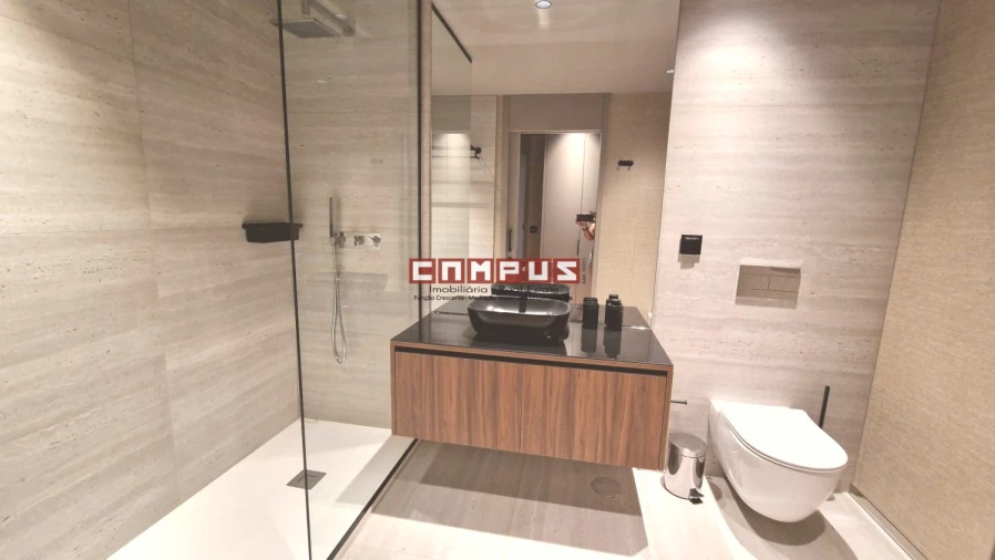 Apartamento T2 para Venda em Funchal (Santa Luzia) Foto 28