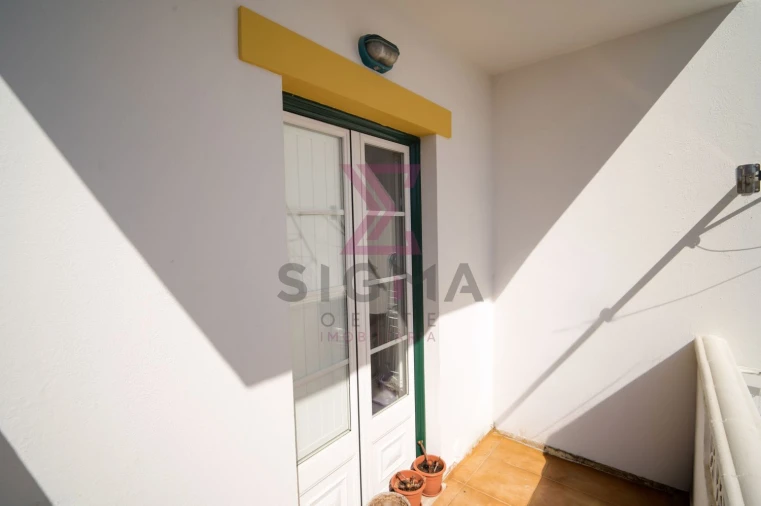 Apartamento T3 para Venda em Bombarral e Vale Covo Foto 18