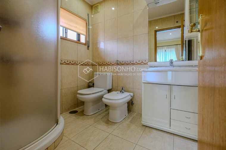 Moradia T4 para Venda em Gondomar (São Cosme), Valbom e Jovim Foto 19