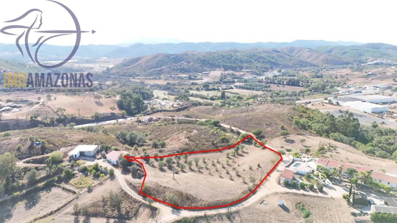 Moradia T3 para Venda em São Marcos da Serra Foto 5