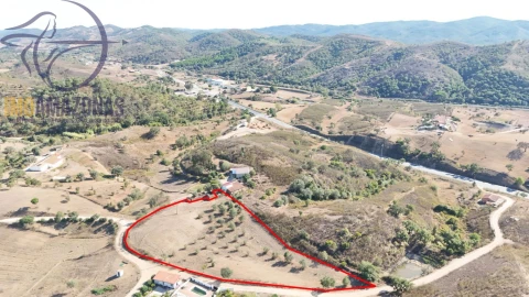 Moradia T3 para Venda em São Marcos da Serra