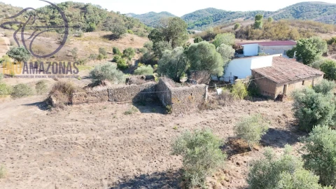 Moradia T3 para Venda em São Marcos da Serra