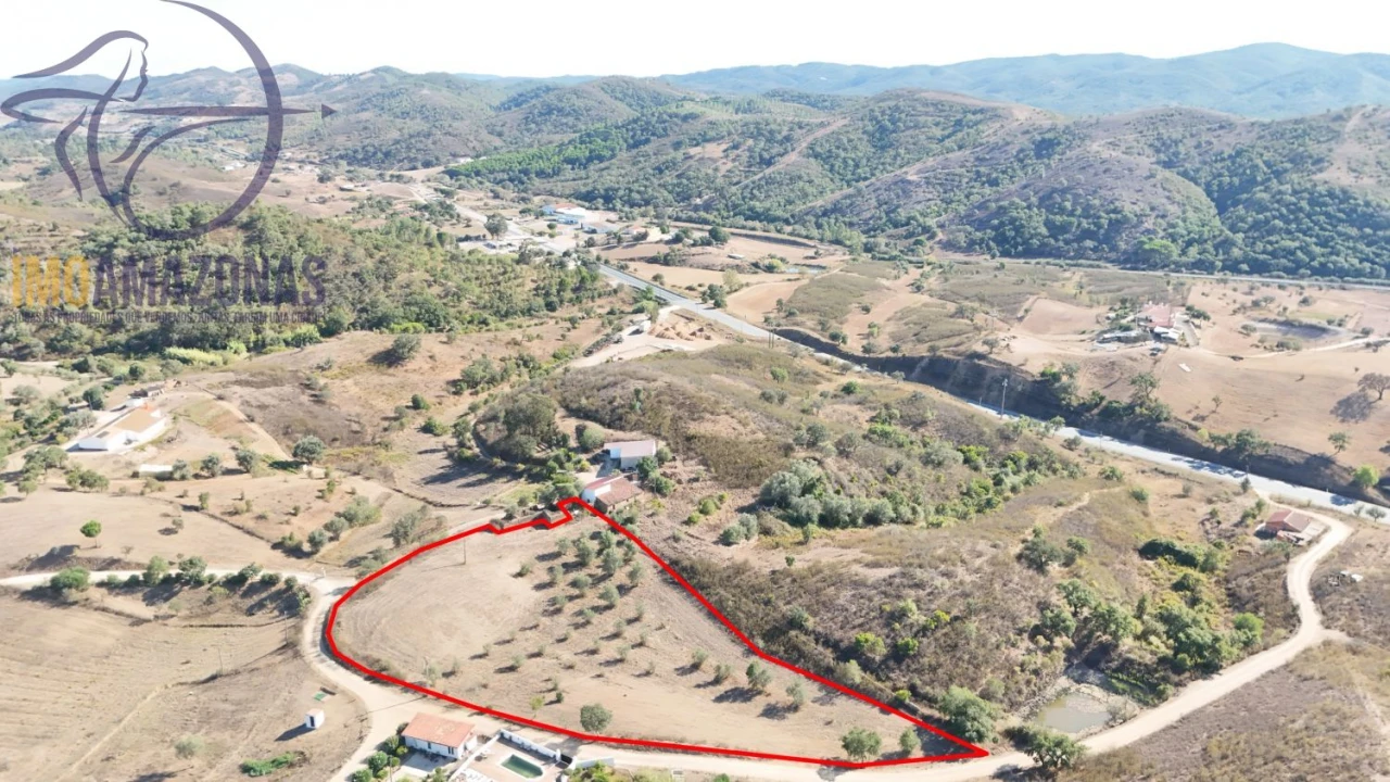Moradia T3 para Venda em São Marcos da Serra Foto 4