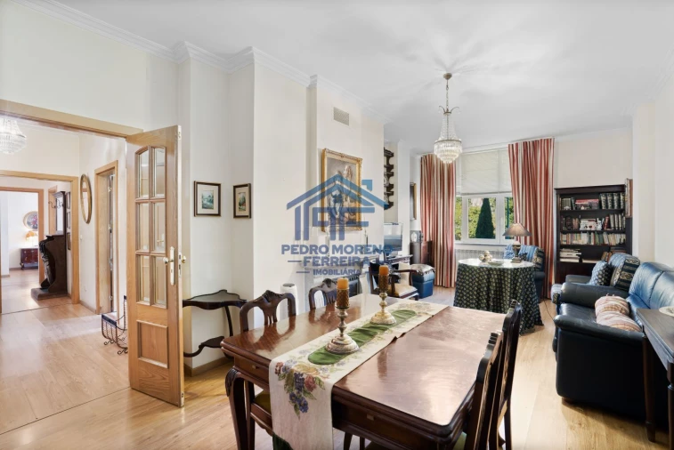Apartamento T2 para Venda em Covilhã e Canhoso Foto 8