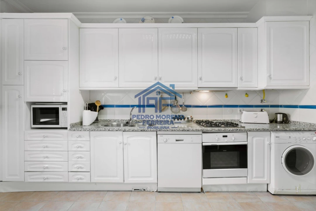 Apartamento T2 para Venda em Covilhã e Canhoso Foto 14