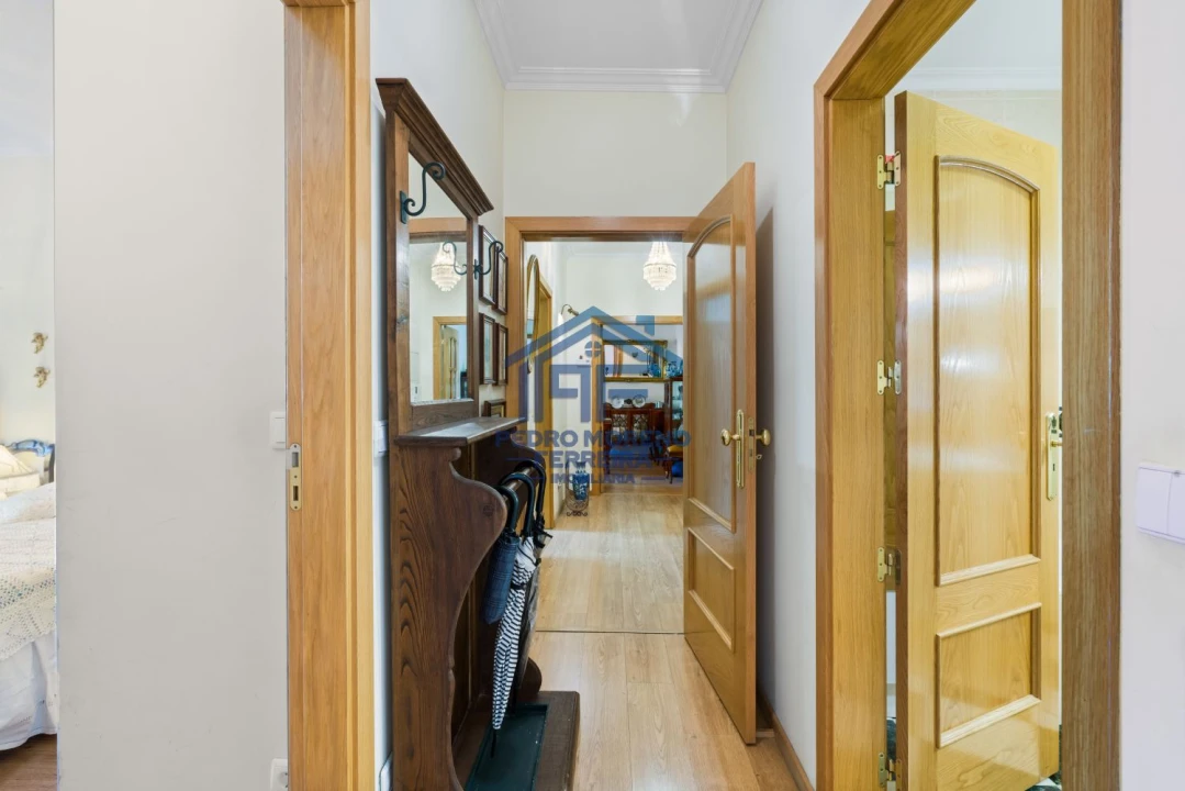 Apartamento T2 para Venda em Covilhã e Canhoso Foto 16