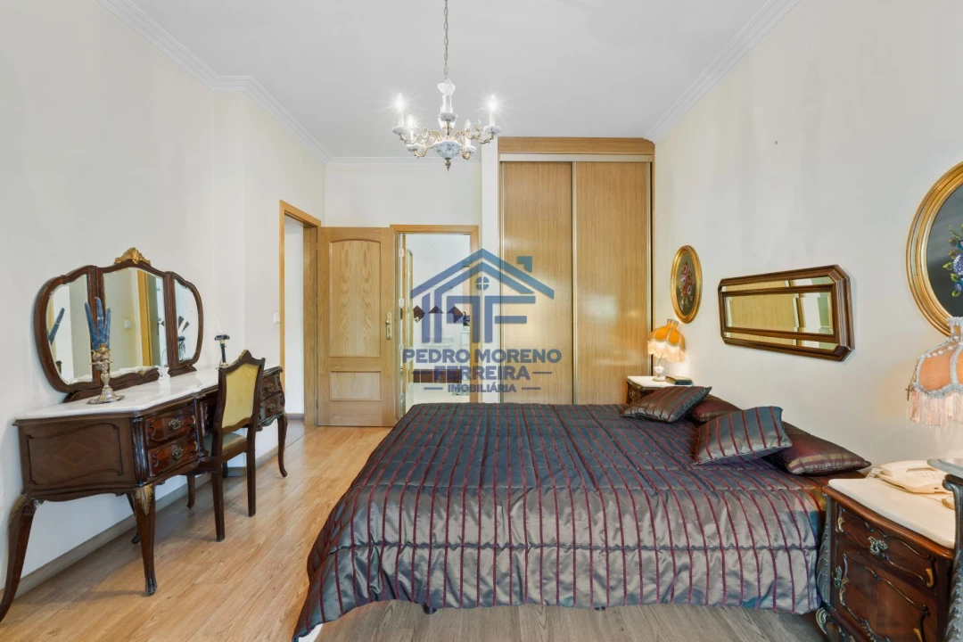 Apartamento T2 para Venda em Covilhã e Canhoso Foto 23