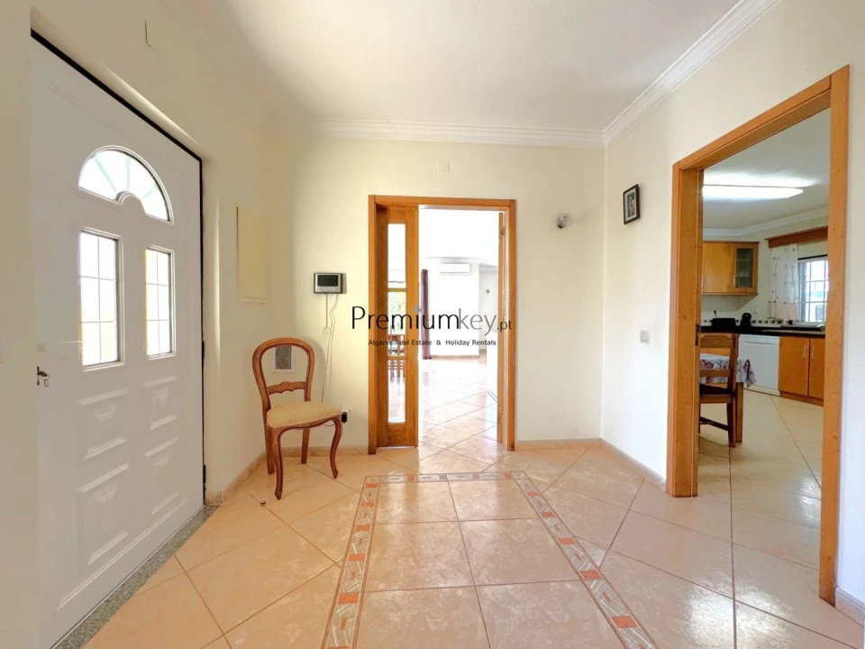 Moradia T3 para Venda em Guia Foto 5