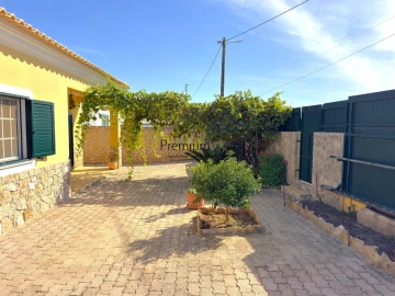 Moradia T3 para Venda em Guia