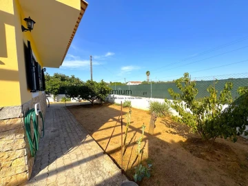 Moradia T3 para Venda em Guia