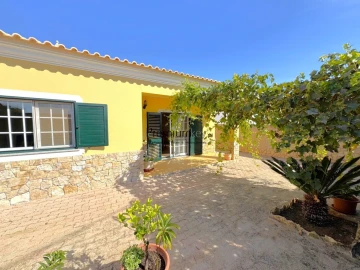 Moradia T3 para Venda em Guia
