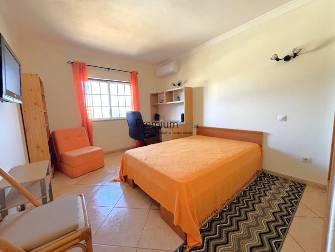Moradia T3 para Venda em Guia Foto 15
