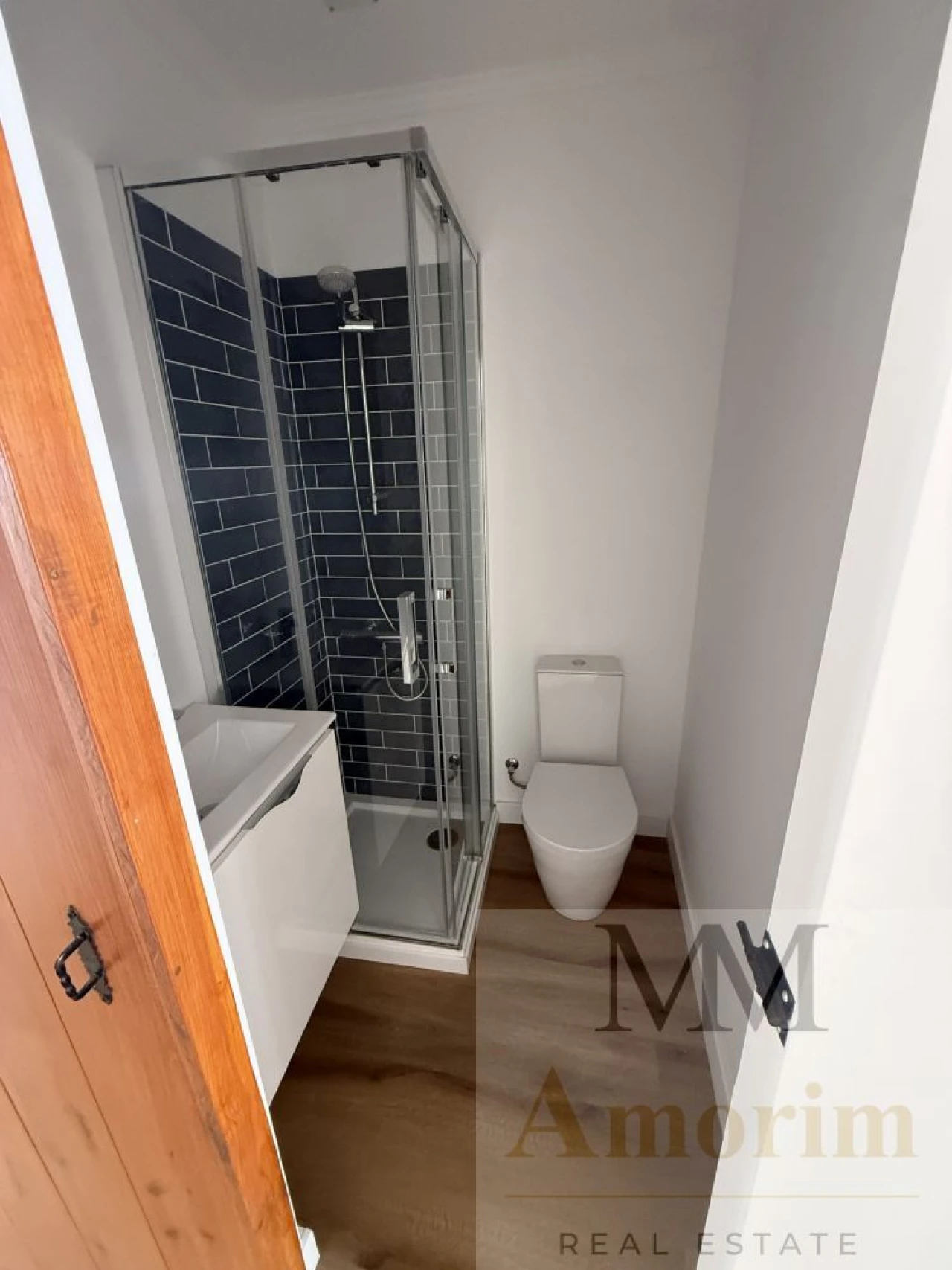 Apartamento T1 para Venda em Santa Maria do Castelo e Santiago e Santa Susana Foto 12