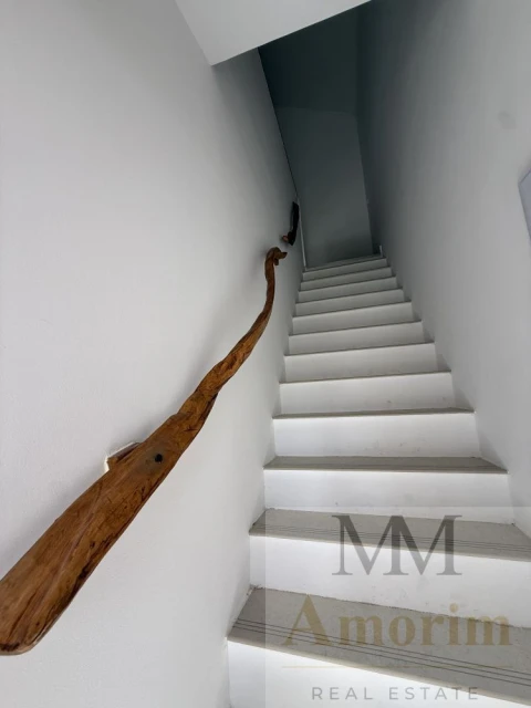 Apartamento T1 para Venda em Santa Maria do Castelo e Santiago e Santa Susana