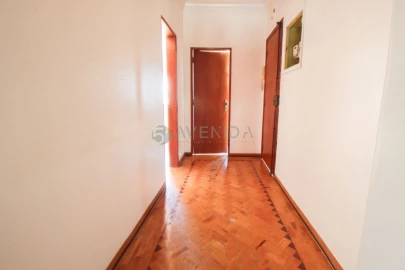 Apartamento T2 para Venda em Falagueira-Venda Nova