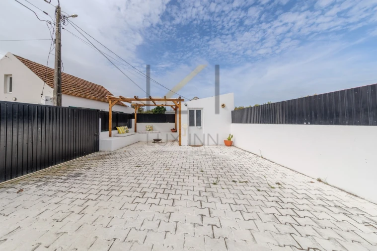 Moradia T3 para Venda em Sesimbra (Castelo) Foto 39