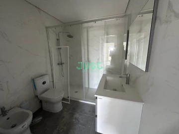 Apartamento T2 para Venda em Seixal, Arrentela e Aldeia de Paio Pires