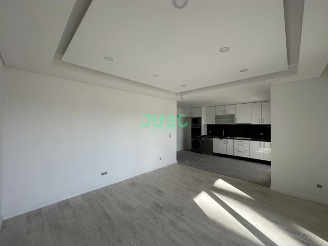 Apartamento T2 para Venda em Seixal, Arrentela e Aldeia de Paio Pires Foto 4