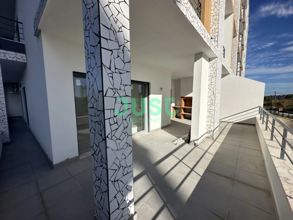 Apartamento T1 para Venda em Seixal, Arrentela e Aldeia de Paio Pires Foto 6