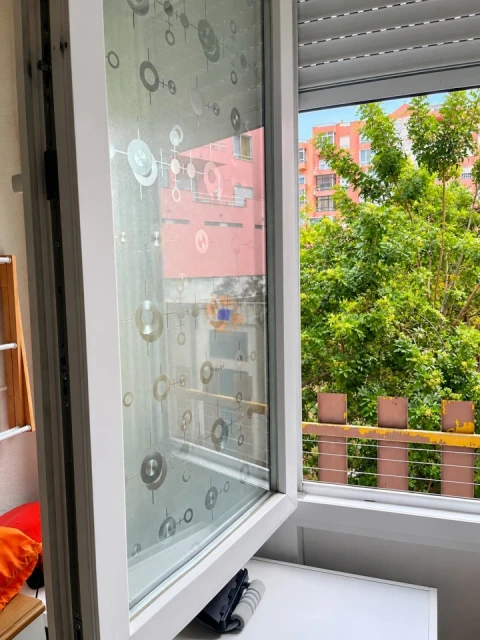 Apartamento T1 para Venda em Laranjeiro e Feijó