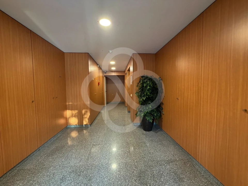 Apartamento T1 para Venda em Parque das Nações Foto 19