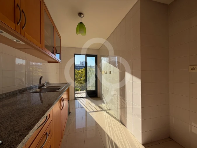Apartamento T1 para Venda em Parque das Nações Foto 10