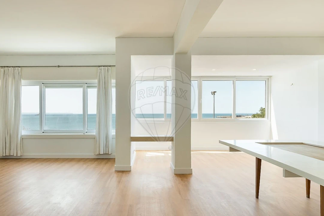 Apartamento T3 para Arrendamento em Oeiras e São Julião da Barra, Paço de Arcos e Caxias Foto 1