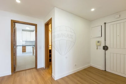 Apartamento T3 para Arrendamento em Oeiras e São Julião da Barra, Paço de Arcos e Caxias