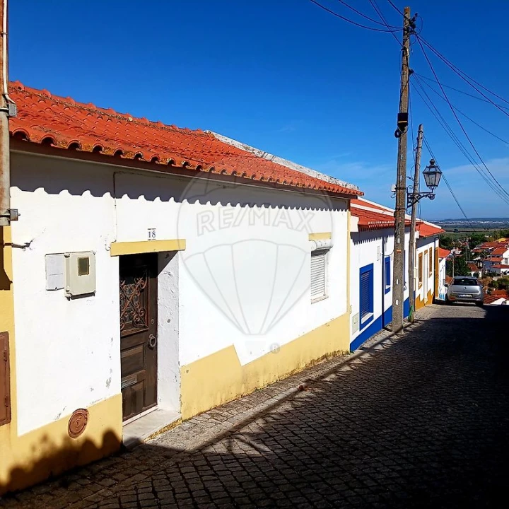 Moradia T2 para Venda em Chamusca e Pinheiro Grande Foto 4