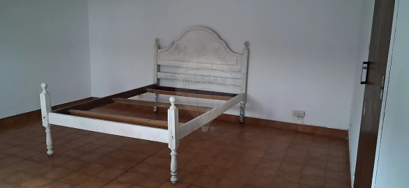Moradia T4 para Venda em Vale de Santarem