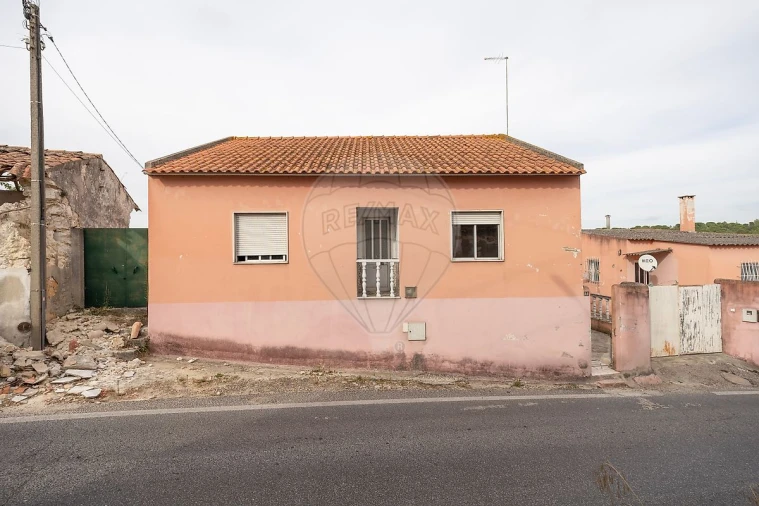 Moradia T4 para Venda em Vale de Santarem Foto 37