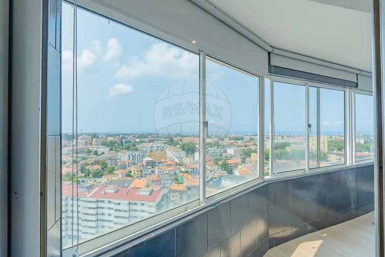 Apartamento T3 para Venda em São Mamede de Infesta e Senhora da Hora Foto 16