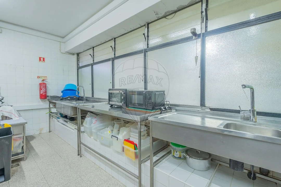 Negócio para Venda em Cedofeita, Santo Ildefonso, Sé, Miragaia, São Nicolau e Vitória Foto 11