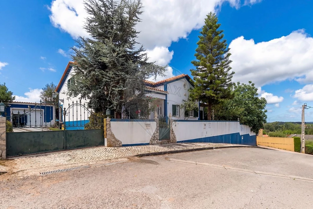 Moradia T4 para Venda em Lamas e Cercal Foto 34
