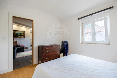 Moradia T1 para Venda em Ribafria e Pereiro de Palhacana