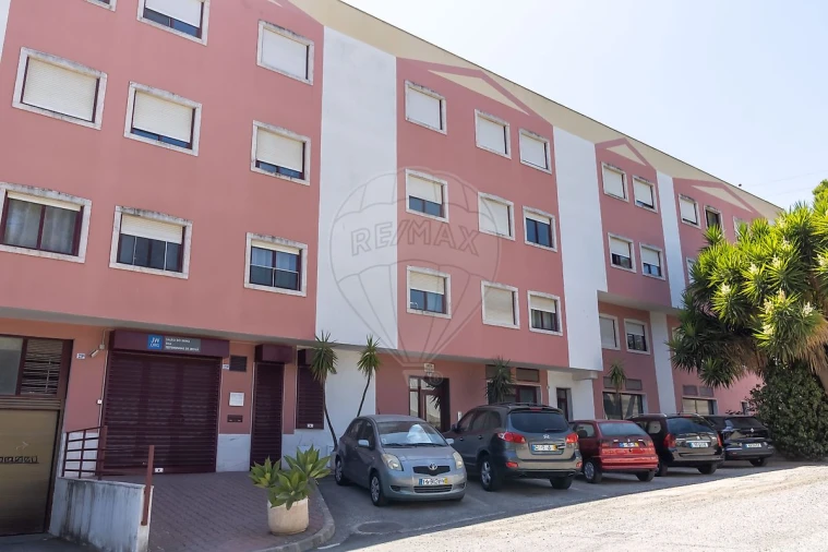 Apartamento T3 para Venda em Vila Franca de Xira Foto 16