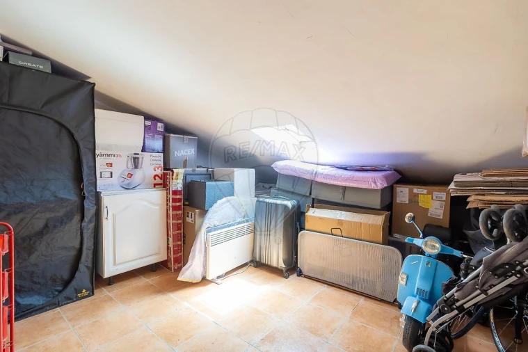 Apartamento T3 para Venda em Vila Franca de Xira Foto 14