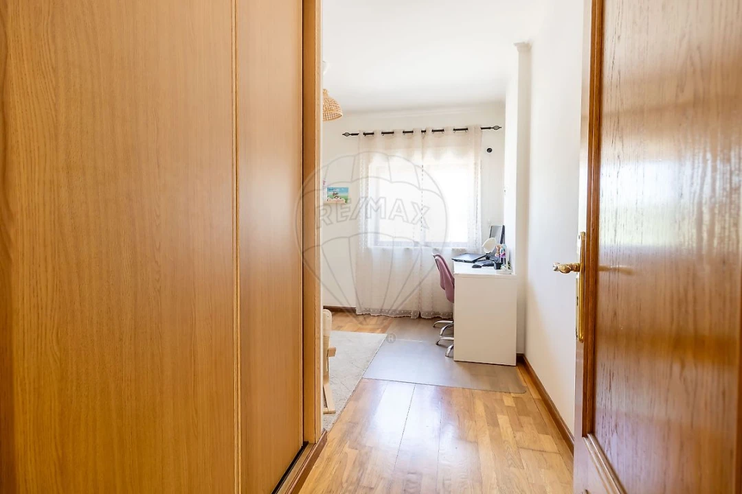 Apartamento T3 para Venda em Vila Franca de Xira Foto 20